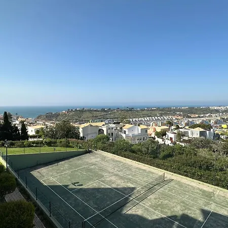 Costa Apartment *